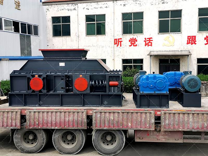 青石和河卵石哪個(gè)制砂好？用對(duì)輥破碎機(jī)怎么樣？